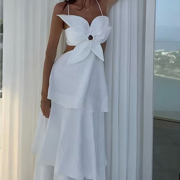 White long dress - Picture 3 of 4